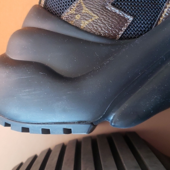 Louis Vuitton Archlight Trainer Monogram Black - Picture 7 of 13